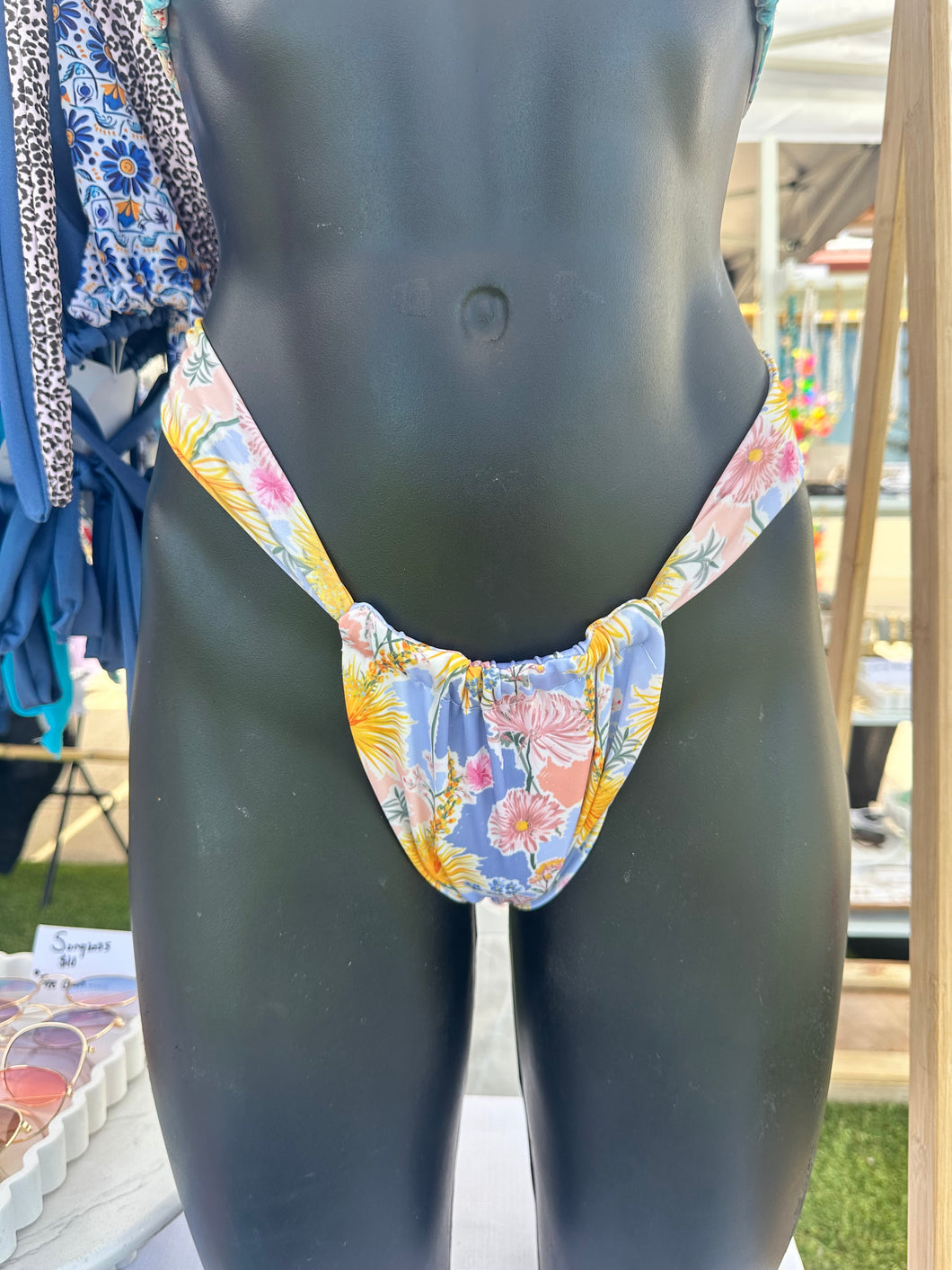 Dandelion Trinity Thick Side Bikini Bottoms