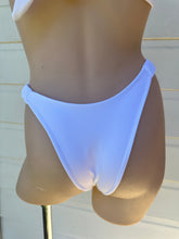 Load image into Gallery viewer, White Gold Sorrento Scrunch Side Bikini Bottoms
